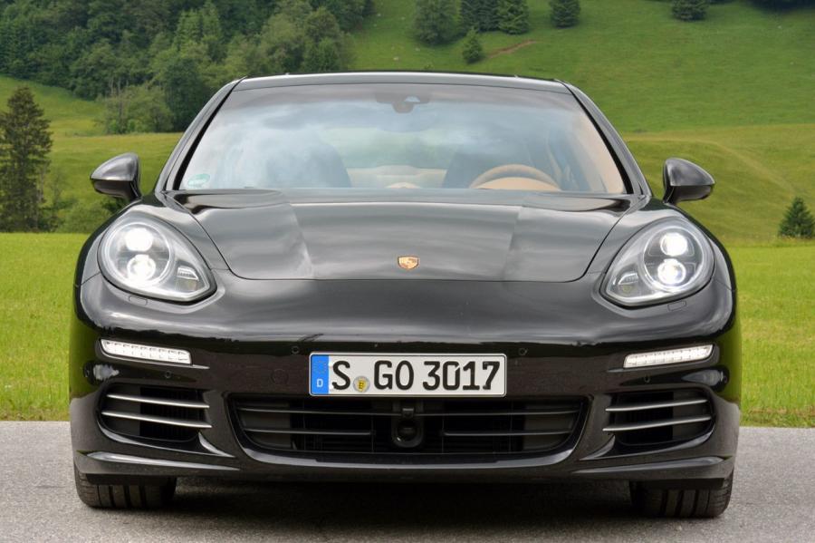  Porsche Panamera 4S Executive 2014 года  (фото 38 из 40)